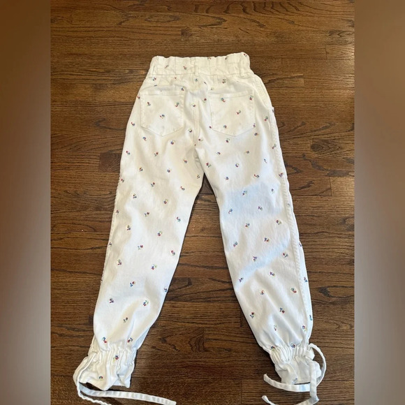 Something Navy Sylvia Floral Embroider Denim Pants White Size 2 U0770 - Picture 2 of 12